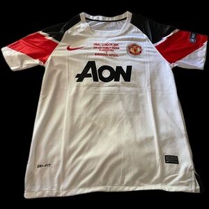 Chicharito Hernández Manchester United Retro Jersey Final London 2011